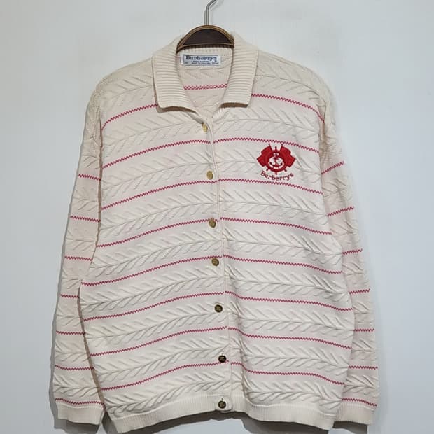 (XL) 버버리 가디건 줄가라 금장단추 카라넥 영국판 