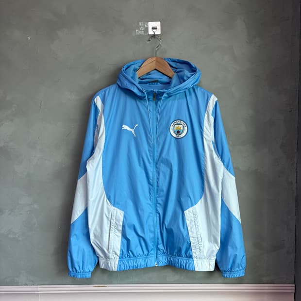 퓨마 맨시티 바람막이 