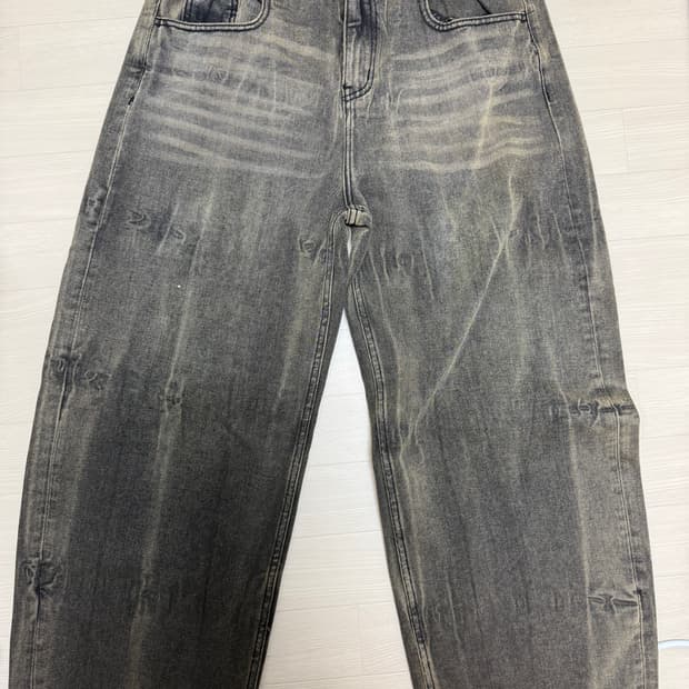 밀로아카이브 리플렉트 커브드 팬츠 L 워시드브라운