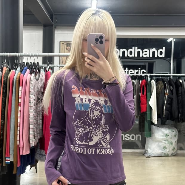 히스테릭 글래머 퍼플 긴팔 슬리브