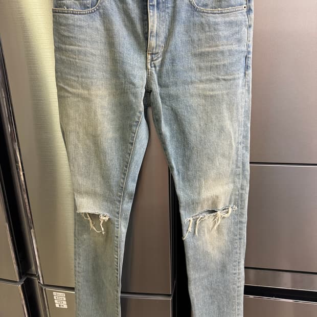 생로랑 15시즌 무릎디스 에디슬리먼