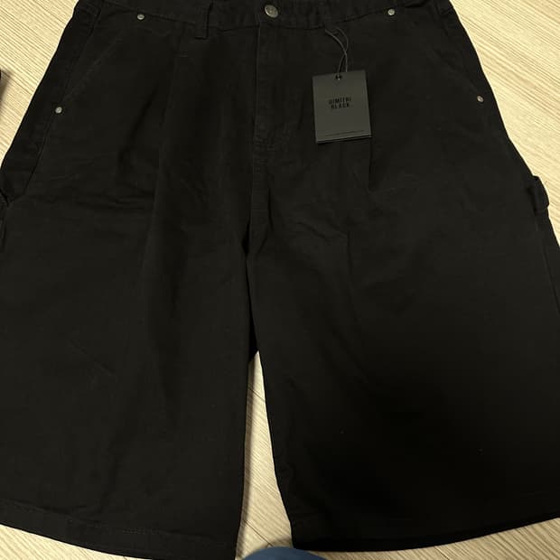 디미트리블랙 코든버뮤다 