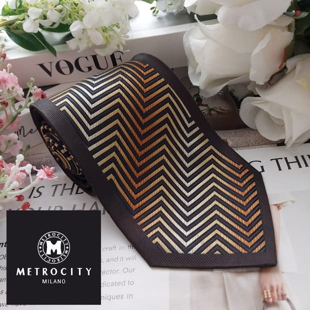 메트로시티 실크 기하학 지그재그 넥타이 9.5cm A등급 K1610
