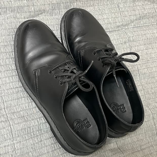 닥터마틴 1461 모노 블랙 270mm