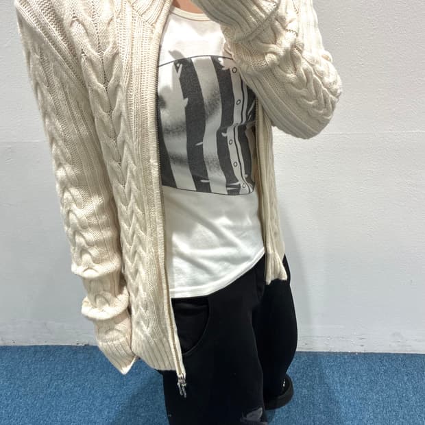 아이보리 니트집업