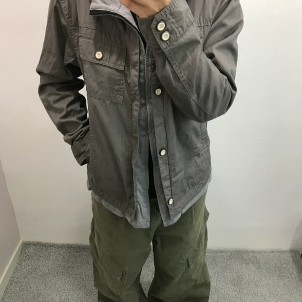 Create Barefoot 버튼 후드 집업 자켓