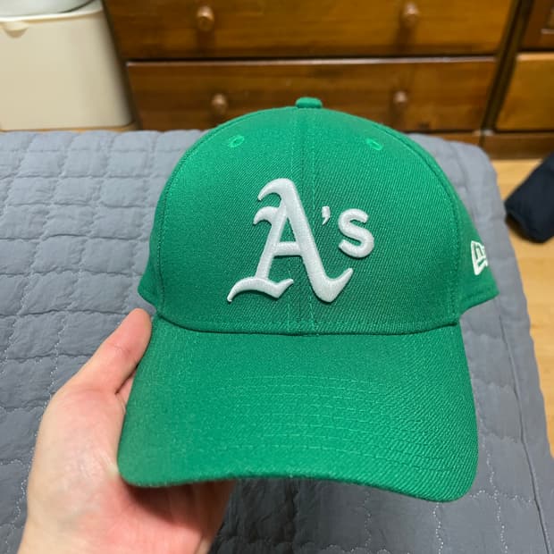 뉴에라 애슬리틱스 3930