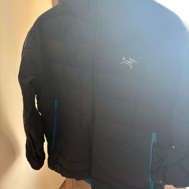 [XL] 아크테릭스 토륨sv 검파 후드