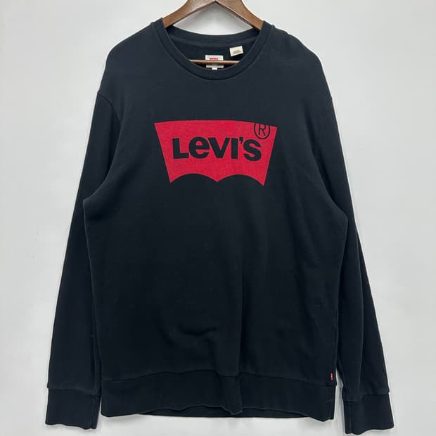 리바이스 블랙 코튼 맨투맨 