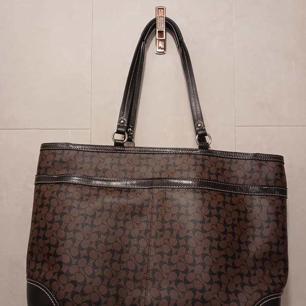 코치 정품 여성 시그니처 브라운 숄더백