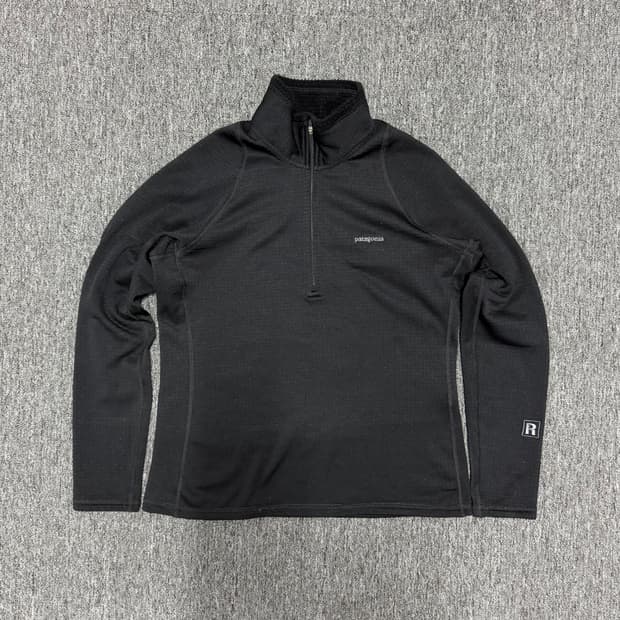 Patagonia R1 fleece pullover 