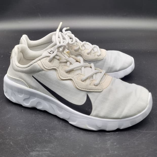 나이키 익스플로러 스트라다 여성운동화240