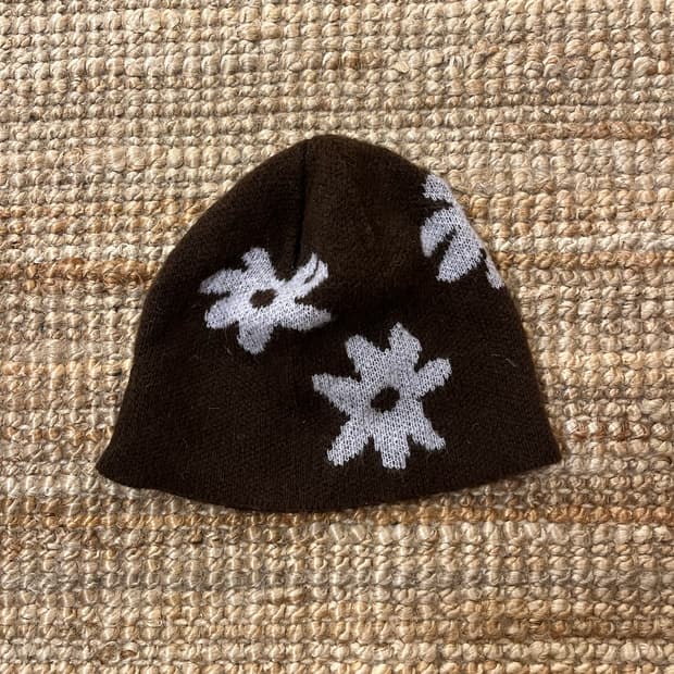 AEAE 브라운 플라워 비니