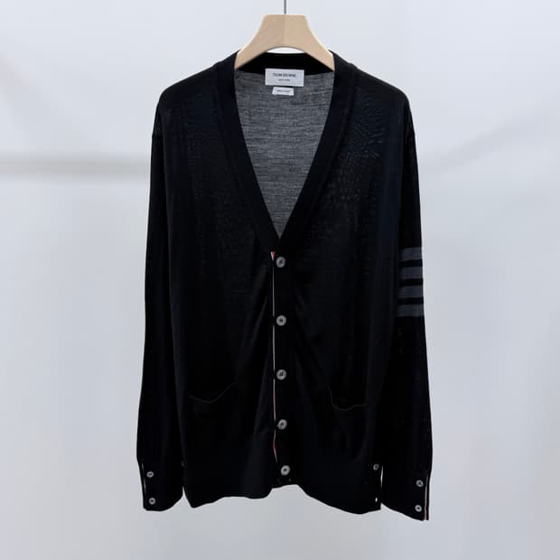 [S+급/5] 톰브라운 사선완장 메리노 울 가디건 블랙