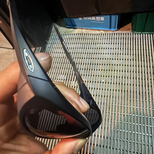 오클리 아이자켓