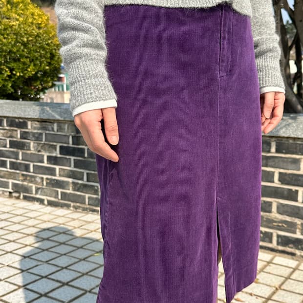 퍼플 코듀로이 미디스커트