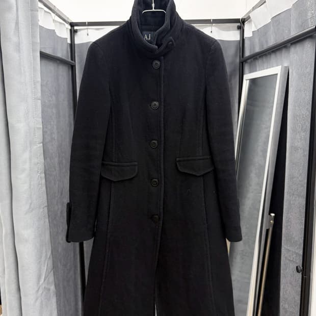 아르마니 진 하이넥 코트