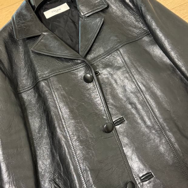 셀린느 왁스드 레더 카코트