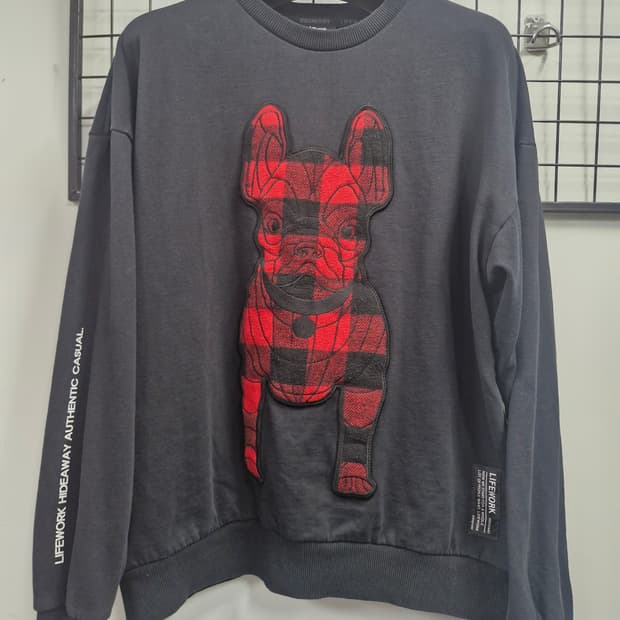 100L 라이프워크 체크 라독 맨투맨 