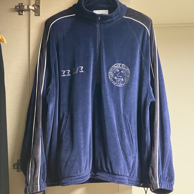 Black weridos blue velour jersey