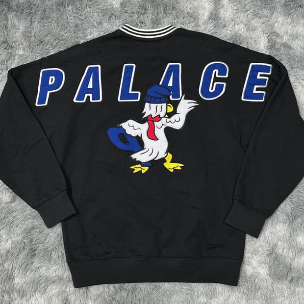 팔라스 칠리 덕 빅로고 맨투맨 m