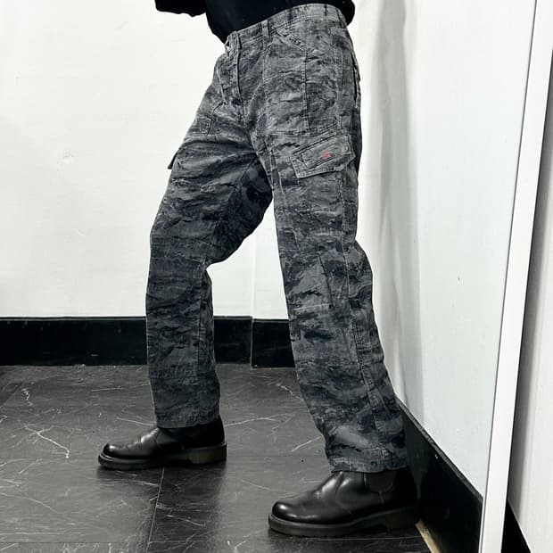 오클리 그레이 타이거 카모 코듀로이 팬츠