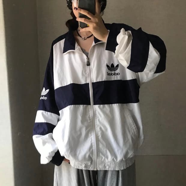 아디다스 바람막이