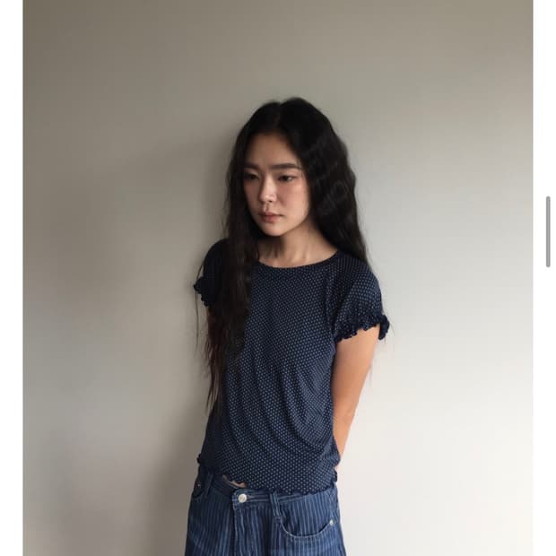 더기 도트 숏 슬리브 네이비
