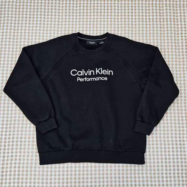 캘빈클라인 기모 맨투맨 남자00