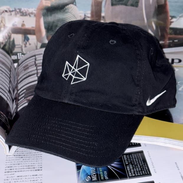 나이키 S1ZE 블랙 검정 볼캡 ‘Polychain’