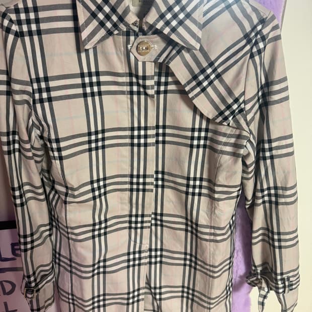 버버리 런던 트렌치코트 (택O / 새상품급 / 이 가격 거의 없음)