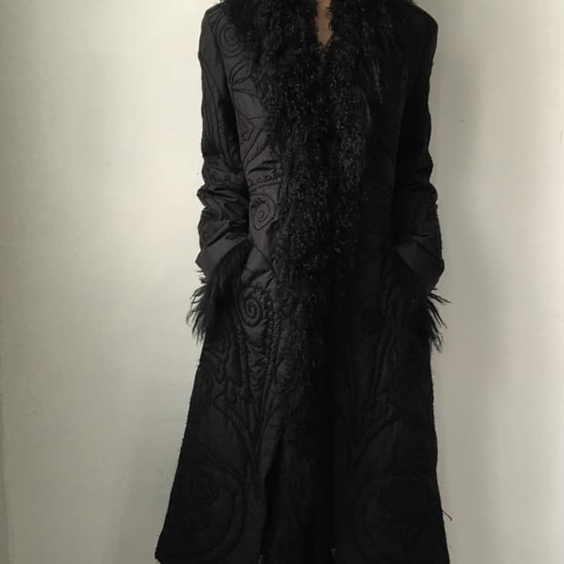 Tibet lamb fur trimming embroidery coat