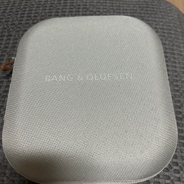 Bang&olufsen beoplay hx headphone