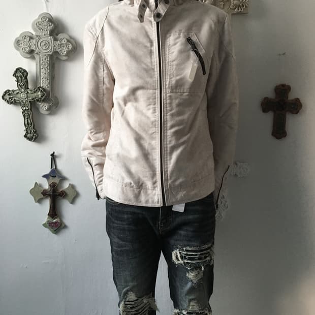 Dyed point belted high neck mustang