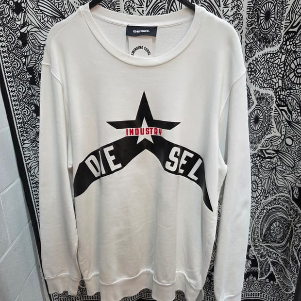 DIESEL 디젤 화이트 롱슬리브💯
