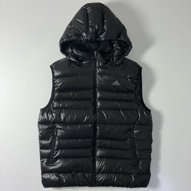 Adidas  아디다스 자수 구스다운 패디드 베스트 