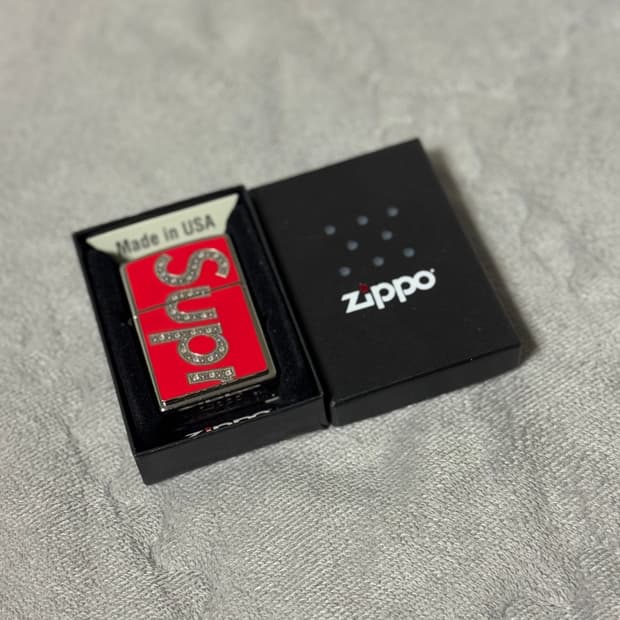 슈프림 스와로브스키 지포