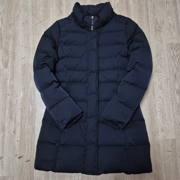 헤지스 여성 프리미엄 구스다운 세미 롱패딩 점퍼 XS(85)