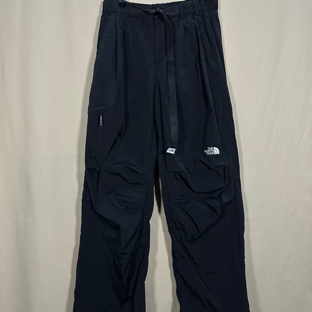 노스페이스 화이트라벨 파라슈트 팬츠 처분 
