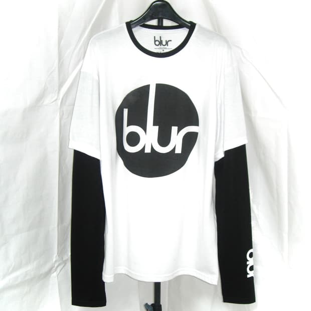 blur 블러 긴팔 티셔츠