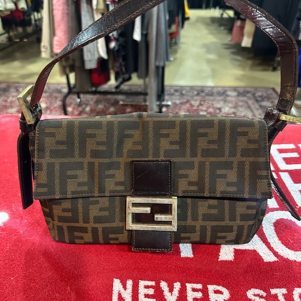 펜디 FF로고 미니 바게트백