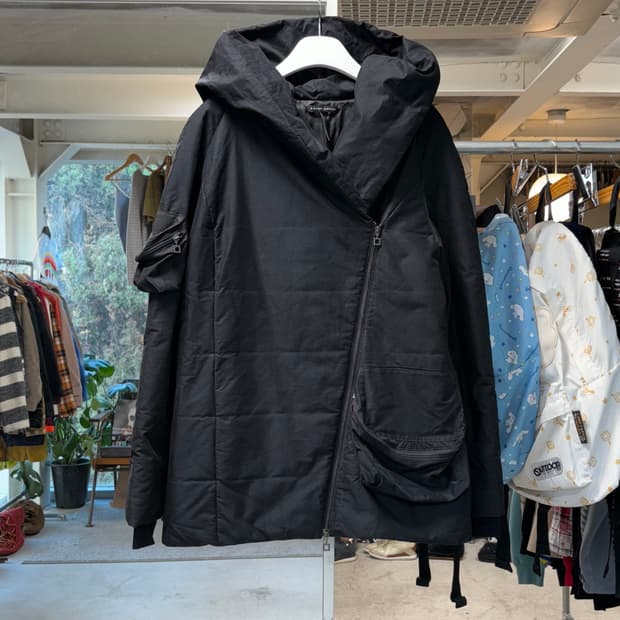 Sarah pacini 비대칭 패딩