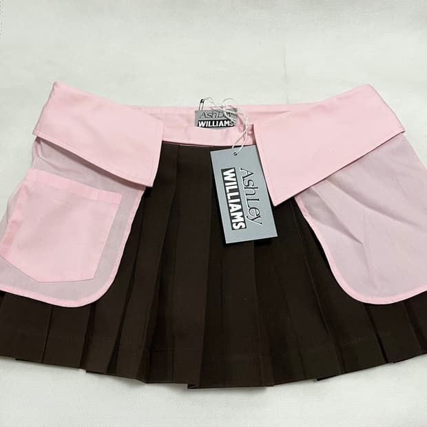 [M]애슐리 윌리엄스 25fw 레이어드 카라 스커트/핑크