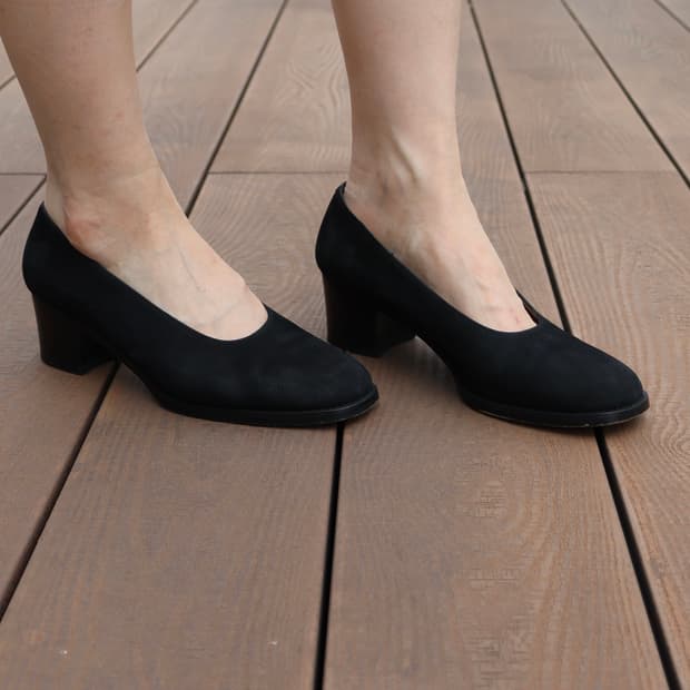 Margaret Howell mid heel flat