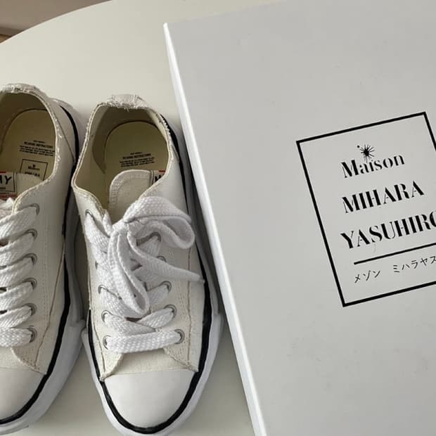 (43 사이즈 / 화이트) 미하라야스히로 피터슨
