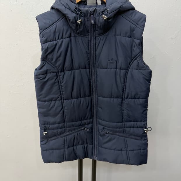 정품) 아디다스 여성 패딩 조끼 90