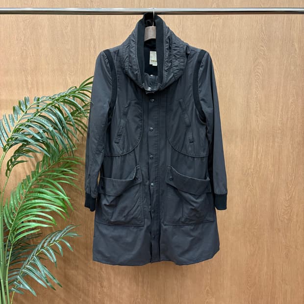 디젤 하이넥 코튼 나일론 롱 자켓 후드 내장 프론트 스냅 디테일 차콜