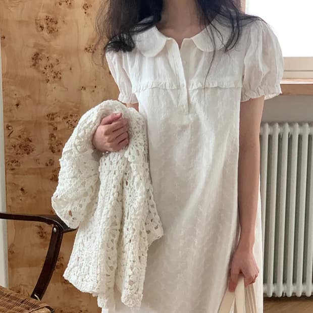 하얀 레이스 원피스