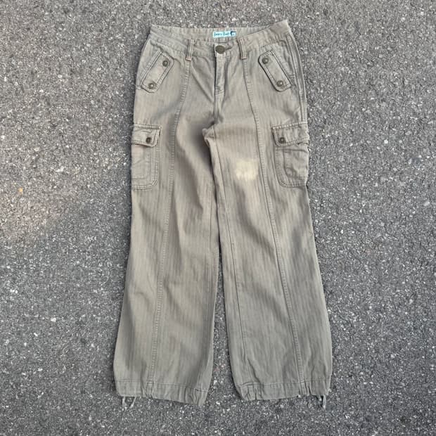 베티붑 버티컬 라인 카고 팬츠