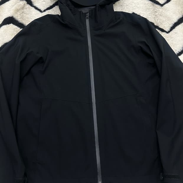 [L]유니클로 블록 방수 후드 바람막이 자켓/블랙